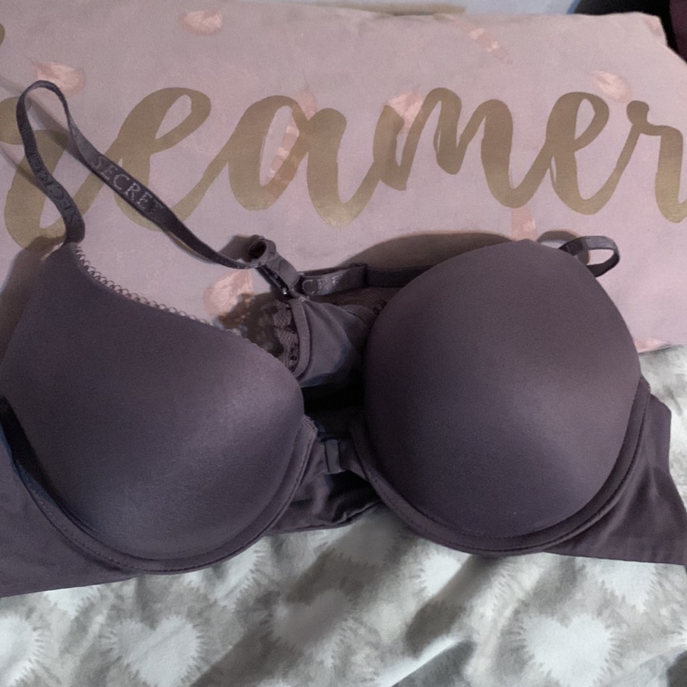 Victoria Secret mauve Body Perfect Shape bra 36B